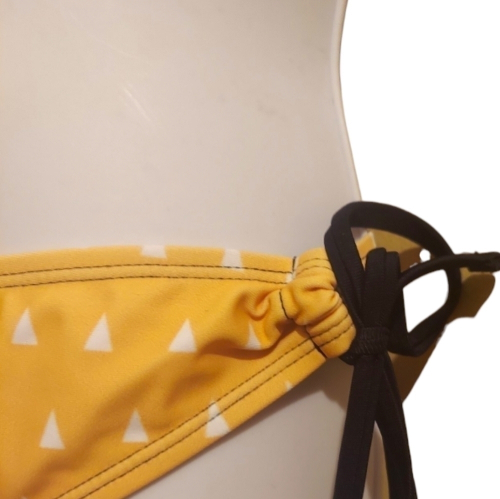 Demon Slayer Zenitsu Bikini Kimetsu No Yaiba Swimsuit Anime Manga Size L Yellow - Picture 2 of 7